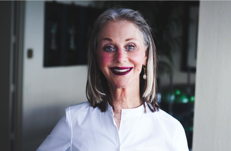 how to wear dark lipstick as an over 50+ woman