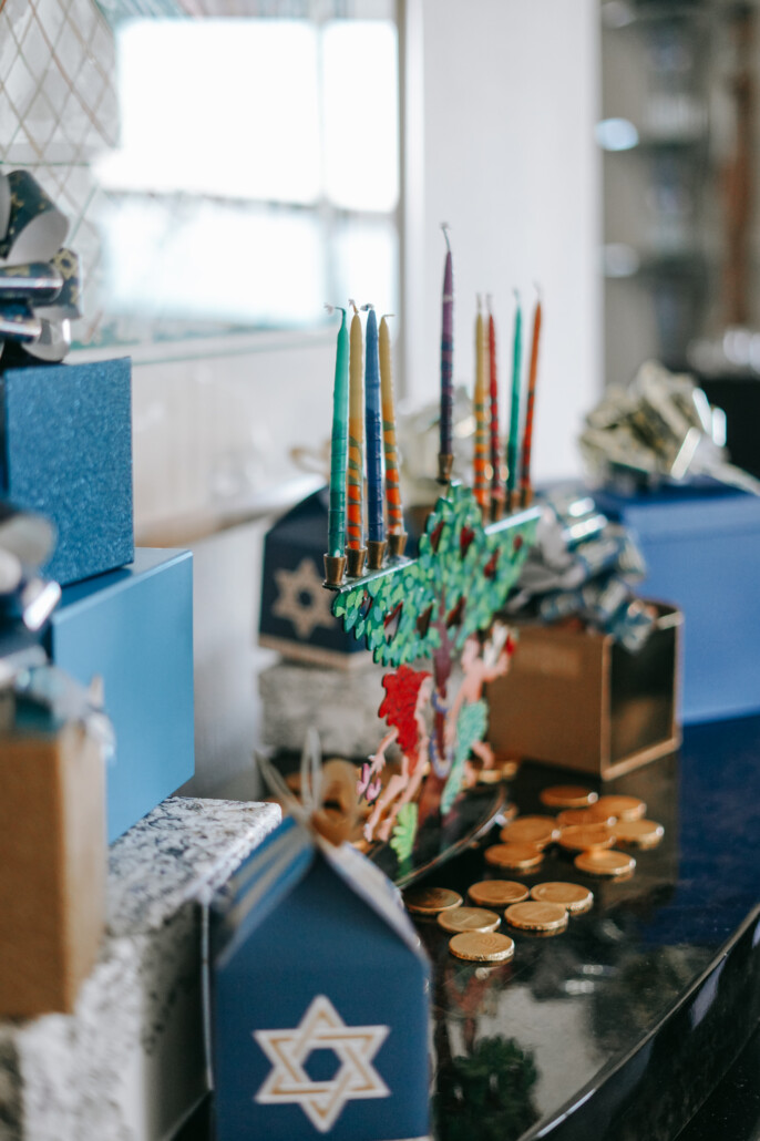 hanukkah decor